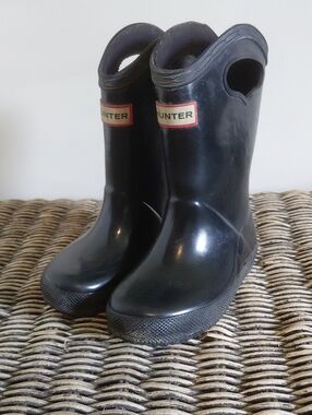 Hunter Kids Black Pull-On Rain Boots